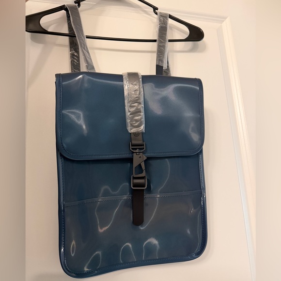 Rains Backpack Mini - Picture 3 of 7